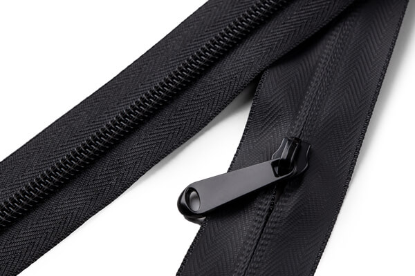 Reverse Wear Waterproof Zipper