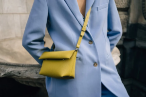 shoulder bag